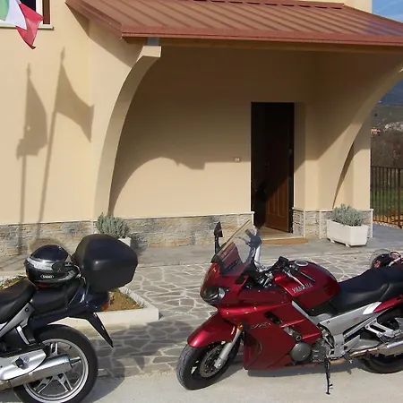 La Radice 招待所 3*